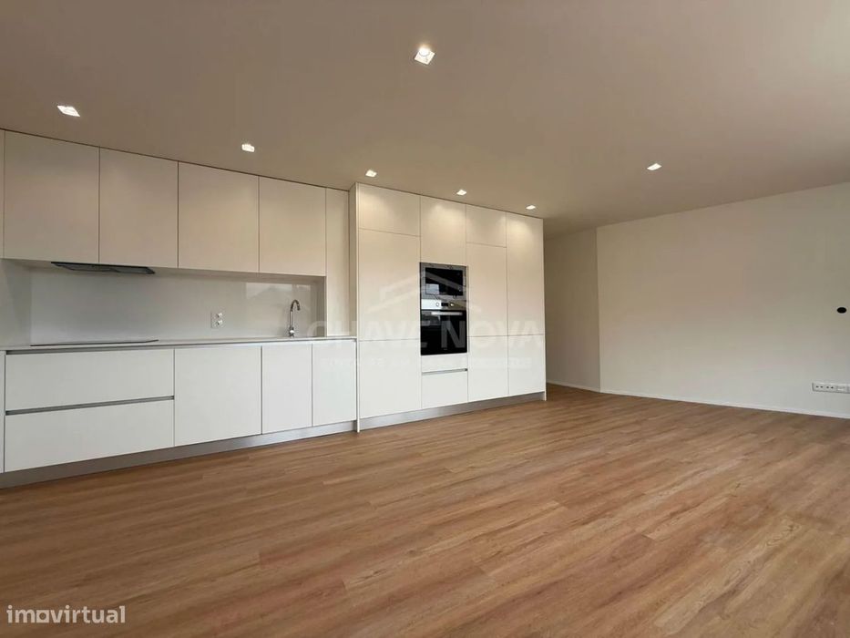 T2 Duplex Novo, em Matosinhos Sul