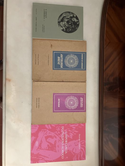 Literatura 50% Desconto(ver preço de cada um)