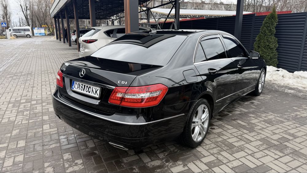 Mercedes-Benz E-Class 2011 w212 Avantgarde