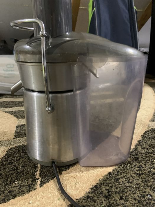 Продам соковижималку