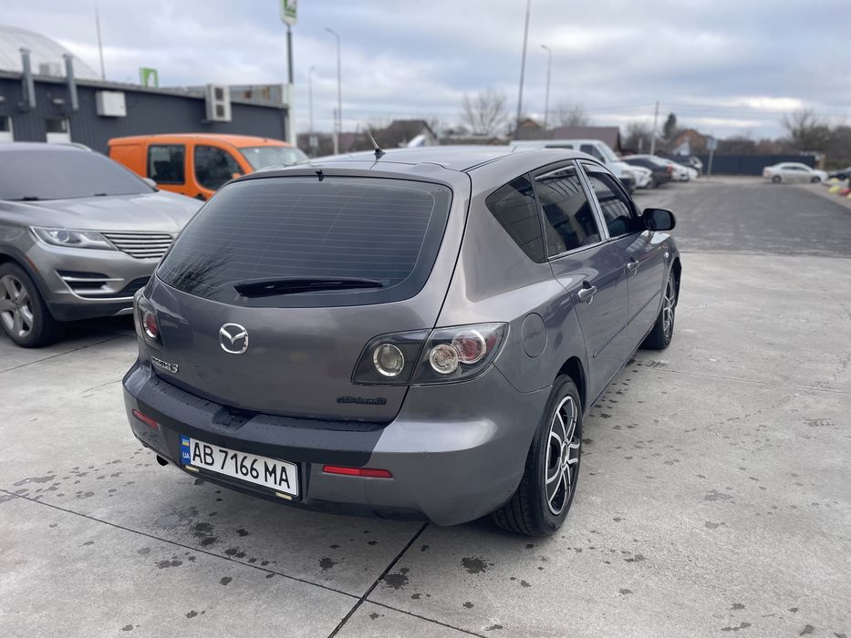 Продам Мазда 3  2.0 дизель