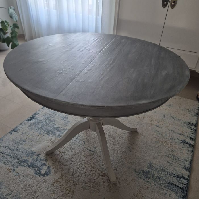 Mesa Pé de Galo renovada