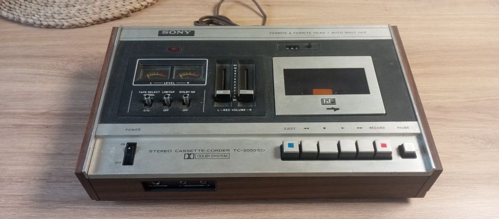 希少✨️SONY ソニー ステレオカセットコーダー TC-2050SD ラジカセ SONY 初期のラジカセ・カセットコーダー 1966年～1972年