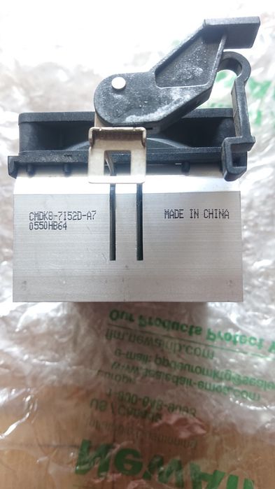 Płyta główna Gigabyte GA-K8VT890 + procesor AMD Sempron SDA2800AIO3BX