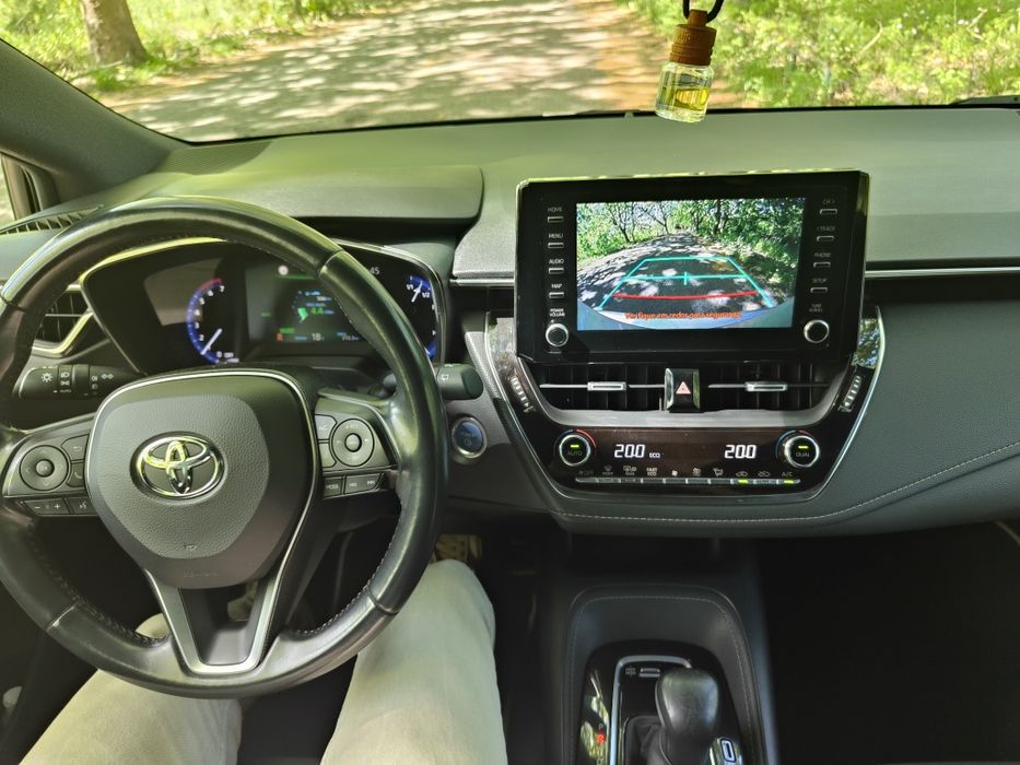 Toyota Corolla 1.8 Hybrid Square Collection | Nacional | Histórico Toyota