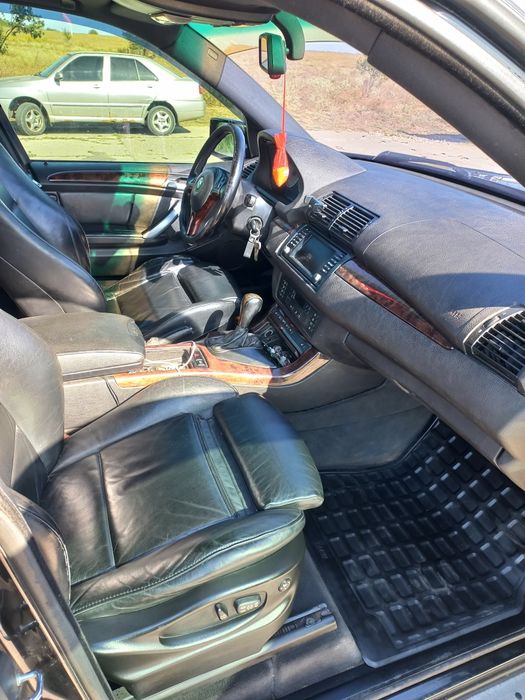 BMW X5 E53 3.0 бензин