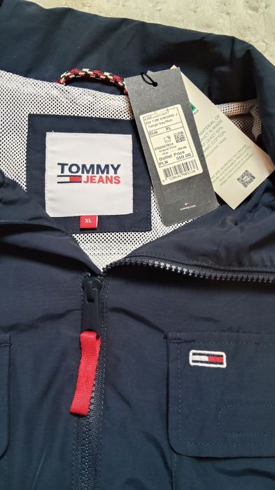 Kurtka Tommy Hilfiger / Tommy Jeans – Rozmiar XL