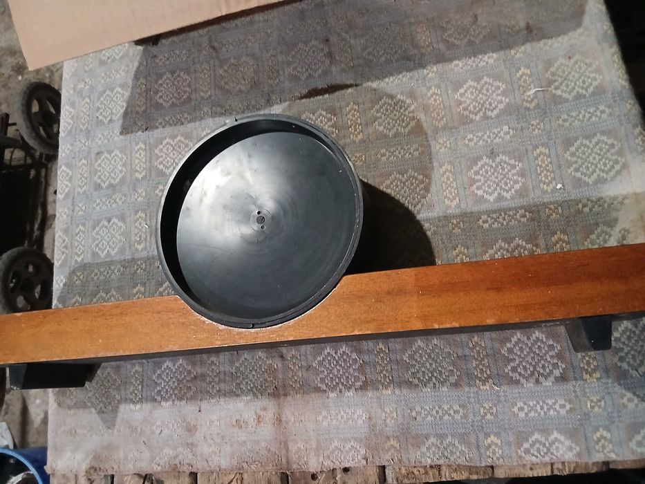 Вінтажні настінні годинники ЯНТАРЬ 2шт і один камінний