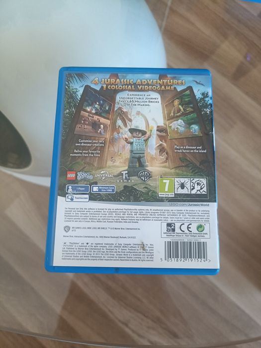 Jurassic World Lego (PSVITA)