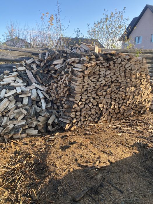 Дрова рубані доставка продаж дуб граб ясен