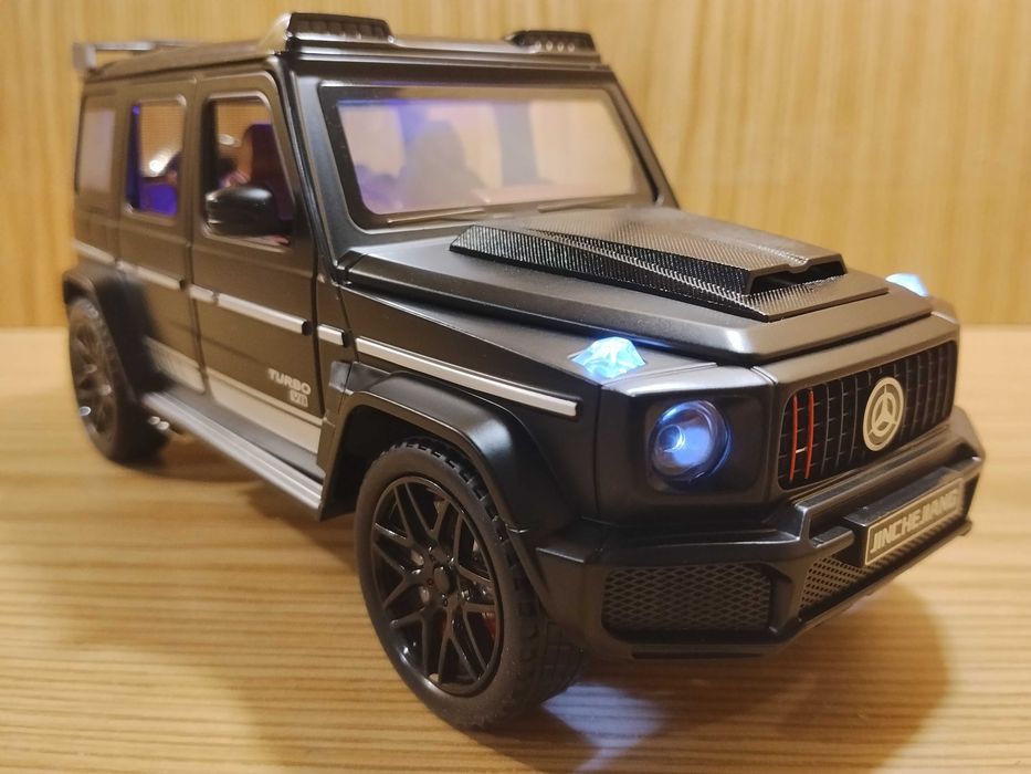 Модель Mercedes-Benz Brabus G-klass 1:24 автоэксперт металл свет звук инерция Мерседес Мерс Гелик Брабус машинка