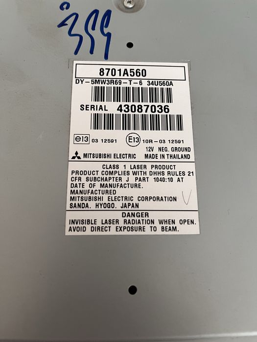 Odtwarzacz CD / moduł audio Mitsubishi Electric 8701A560