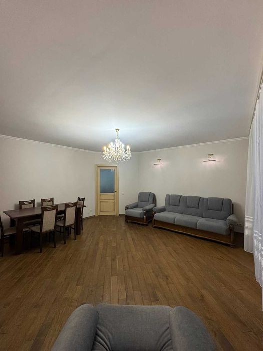 Оренда просторої квартири на вул. Шевченка, 134а (ЖК Будімекс).