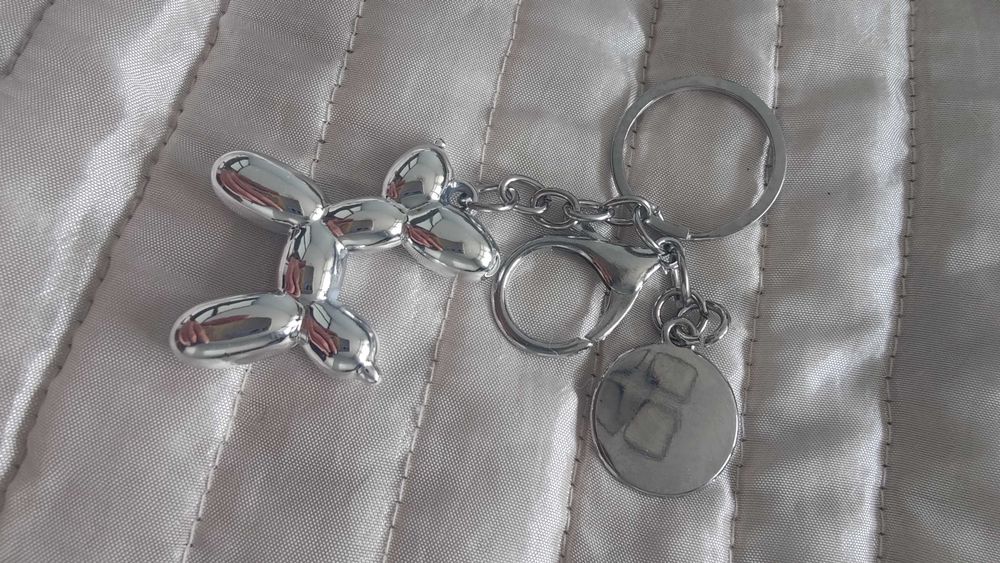 Новый Подарочный Брелок "Bubble Dog" Серебристый