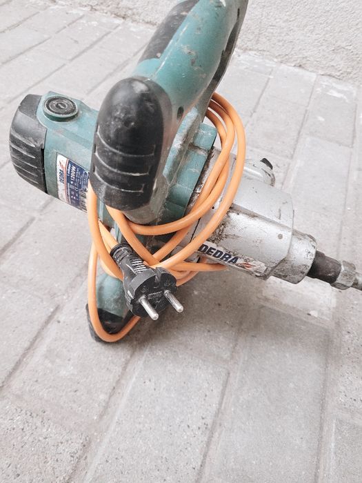 Mieszalnik/ mieszadło elektryczne Dedra 7928 1200W