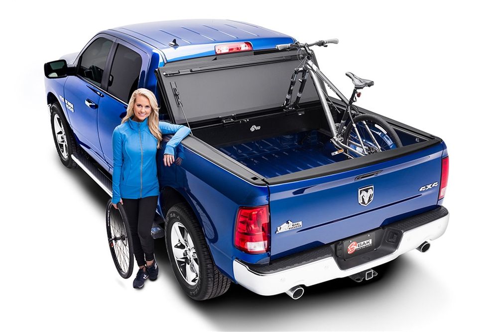 BAKFlip MX4 Twarda pokrywa paki tri-fold roleta 5,7ft RAM 1500 09-18