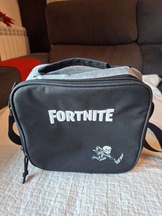 Lancheira Fortnite
