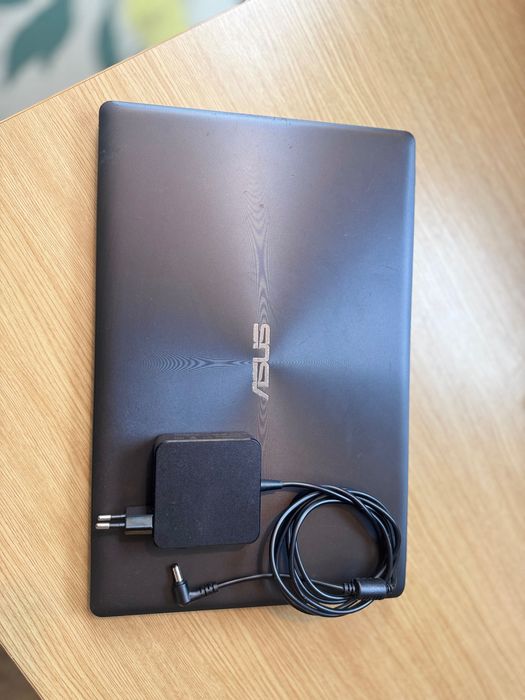 Portátil Asus ótimo para estudos