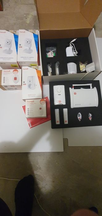 Камери для дому або іншогр