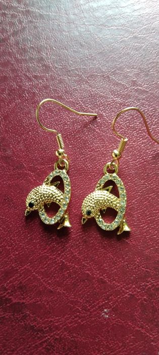 Nowe kolczyki delfinki