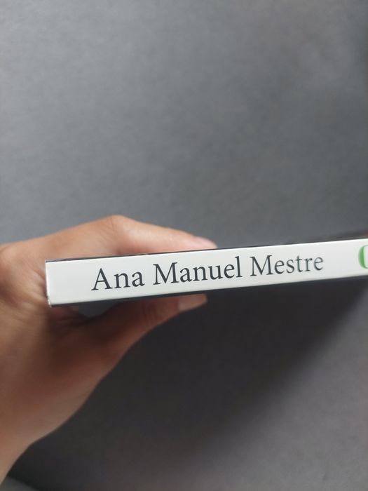 Livro  "O seu jardim interior" de Ana Manuel Mestre