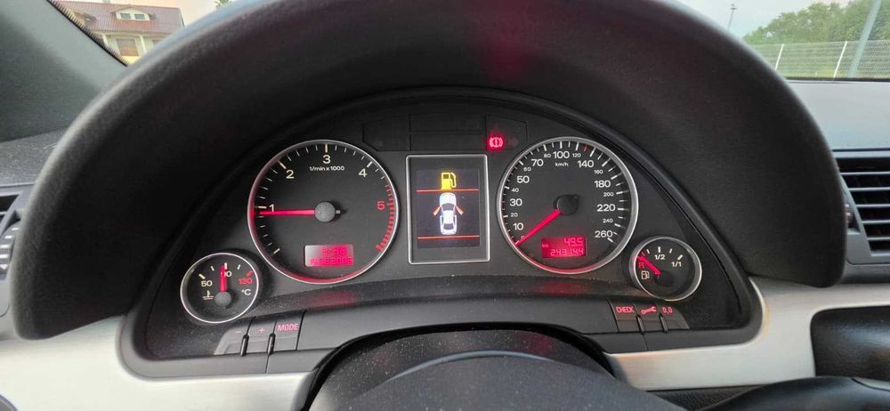 Audi A4 Avant S-LINE