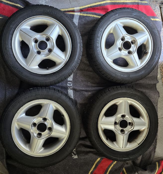 4 Pneus (novos) Kormoran  + Jantes Fiesta MK4