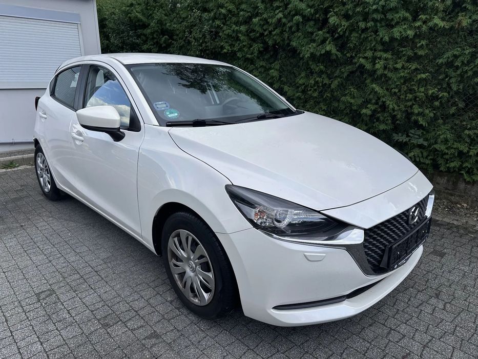Mazda 2 Hybrid