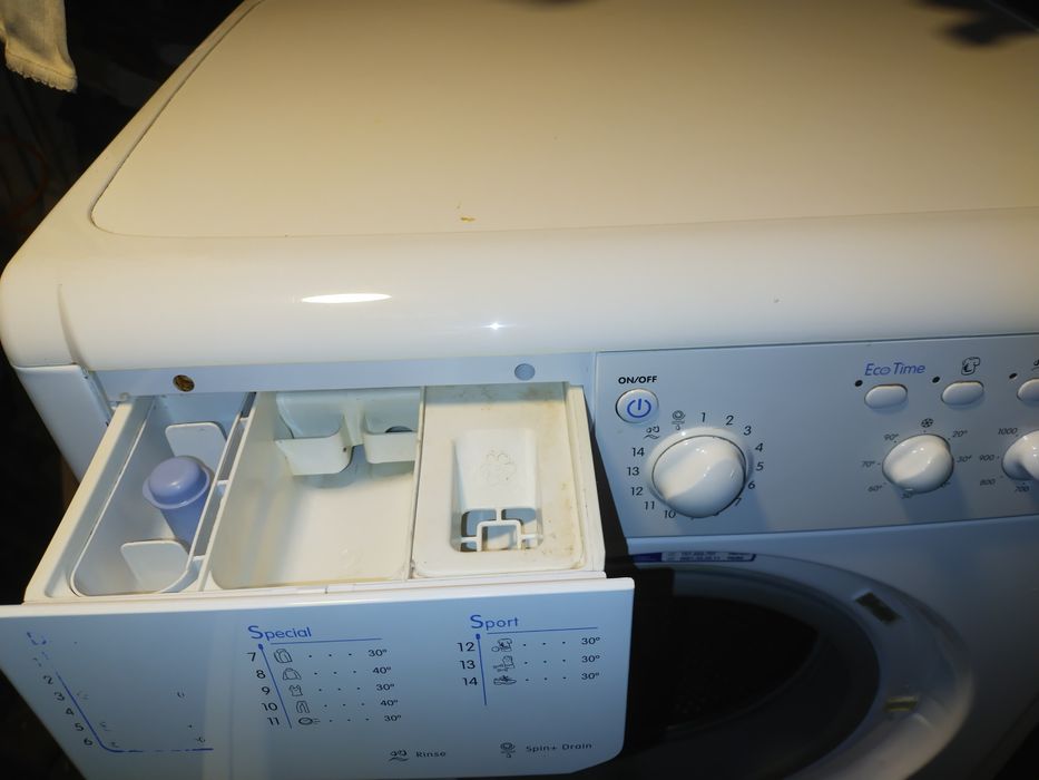 Máquina de lavar roupa Indesit 7kg