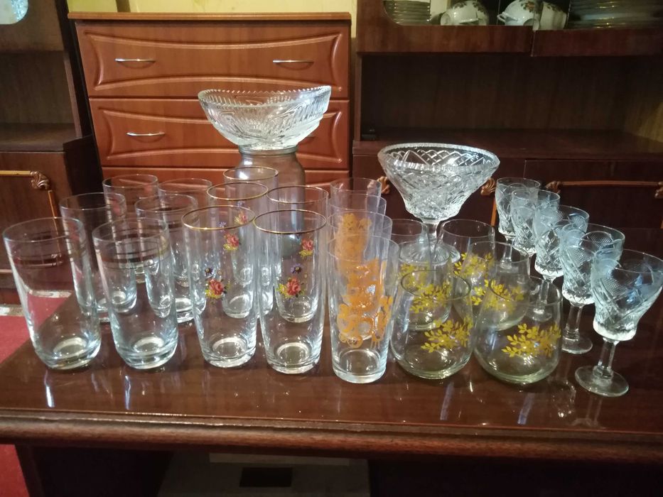 Продаю посуд в асортименті