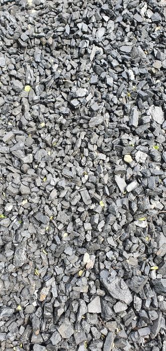 Уголь пламенный разных фракций.