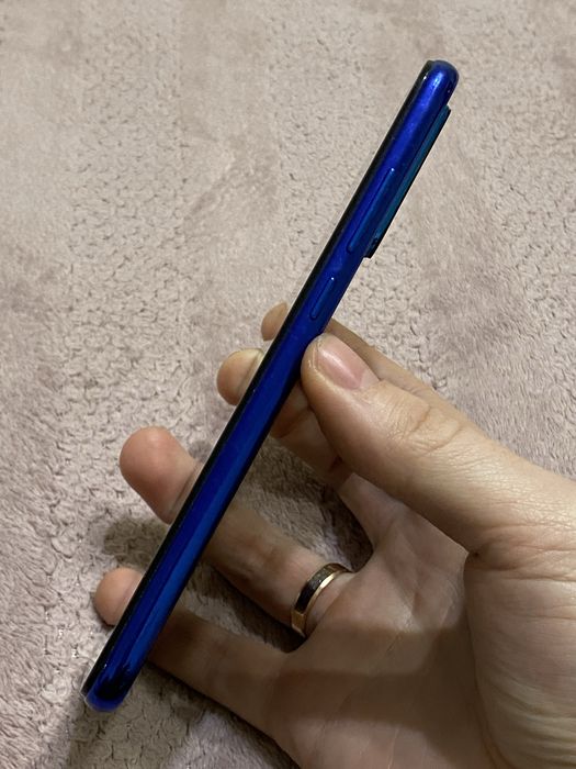 Телефон Xiaomi Redmi Note 8 4/64gb