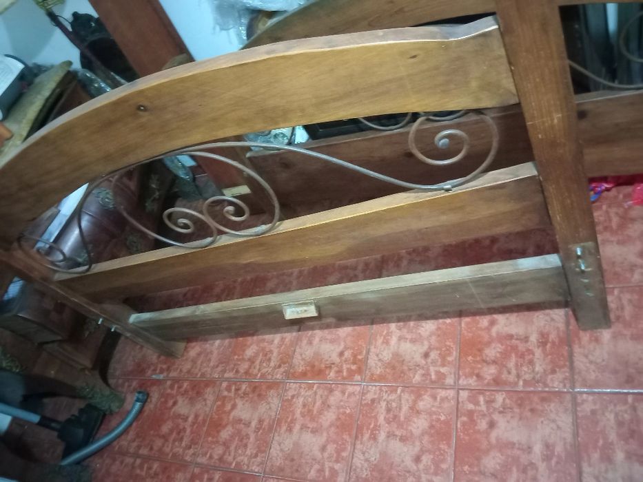 Cama de casal com colchão