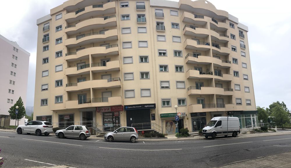 Apartamento na Av Anil T2