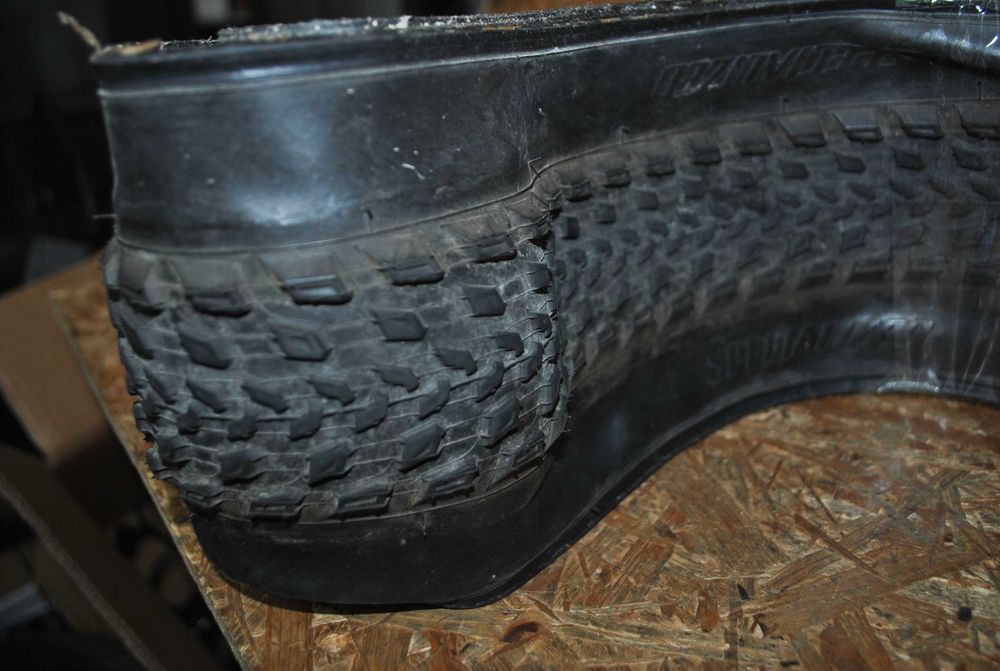 Opona MTB XC Specialized Fast Trak Control 29x2,3" tubeless