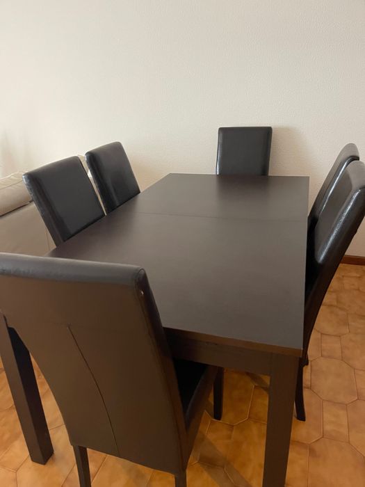 Mesa extensível, preto-castanho, 175x100cm e 6 cadeiras