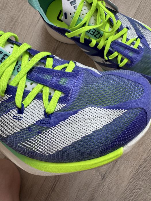 Adidas ADIZERO нові, супер-легкі, кросівки унісекс