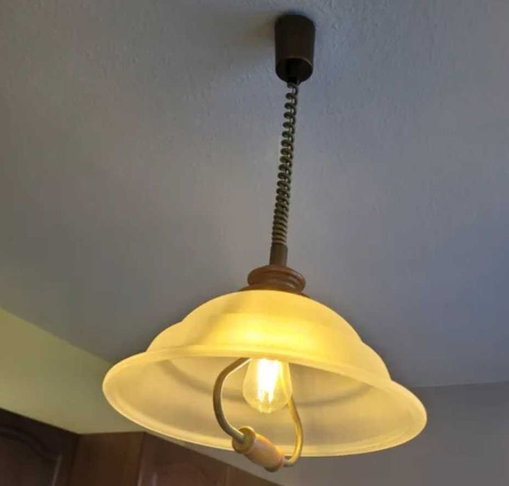 Candeeiro lustre ajustavel em altura