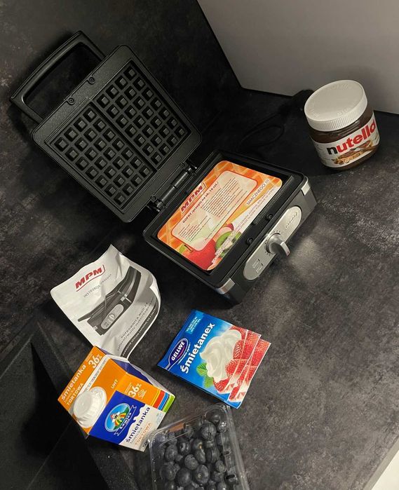 NOWA Gofrownica Gofry Najlepsza Dobra 1400 Czarna Solidna OKAZJA