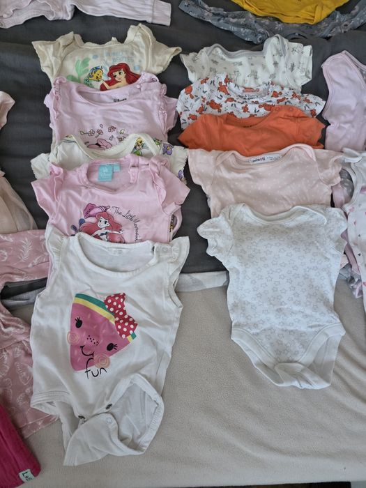 Paka ubranek dla dziewczynki 68