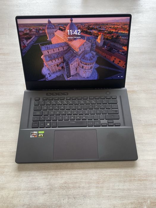 Asus ROG Zephyrus G15 16gb, RTX 3080, ryzen 6800HS