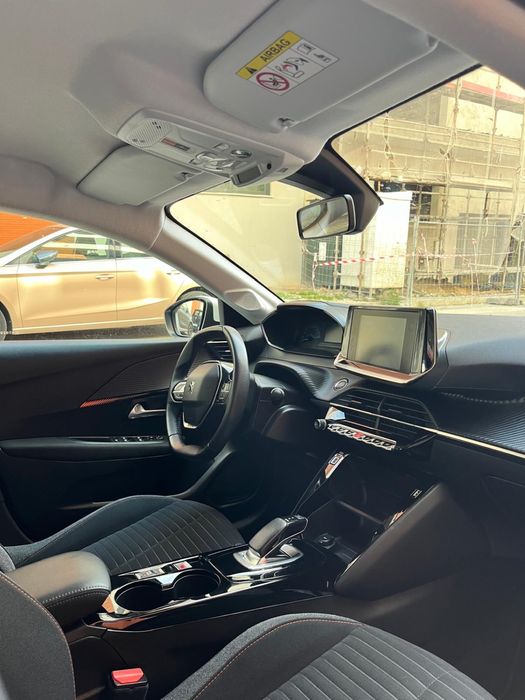 Peugeot e-208 Allure