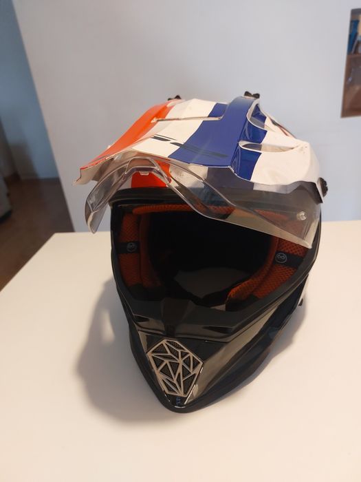 Vendo capacete LS2