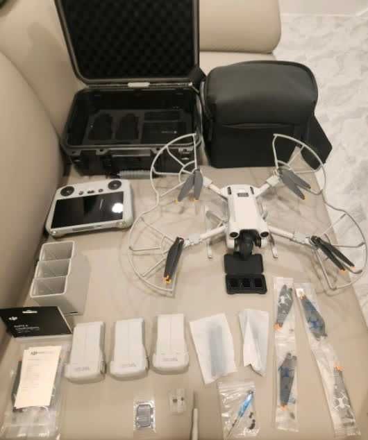 DJI Mini 3 Pro Fly More Combo