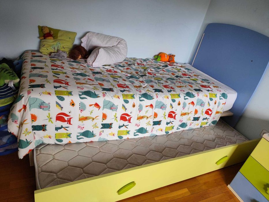 Cama Individual com segundo colchão