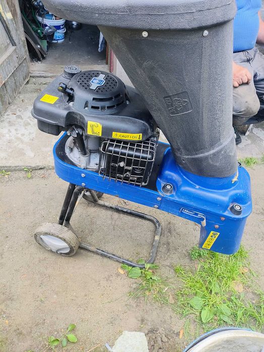 Rozdrabniacz do gałezi spalinowy LUX TOOLS