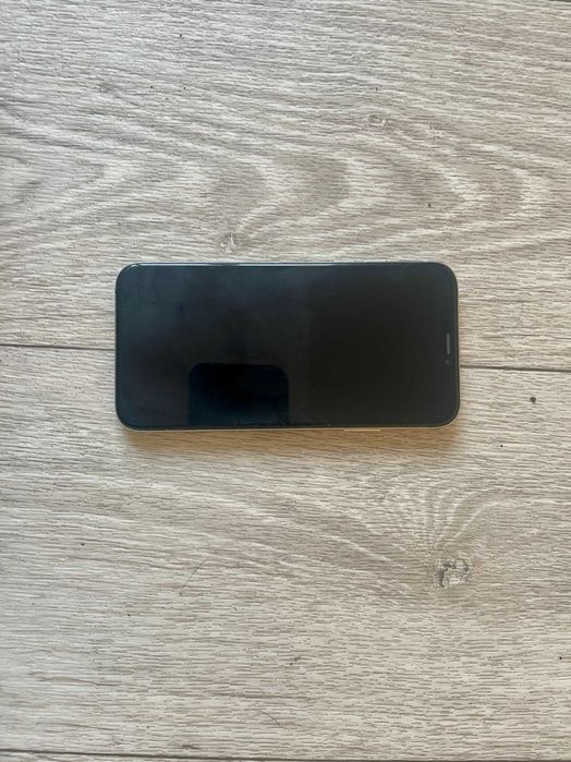 Телефони Samsung Xiaomi