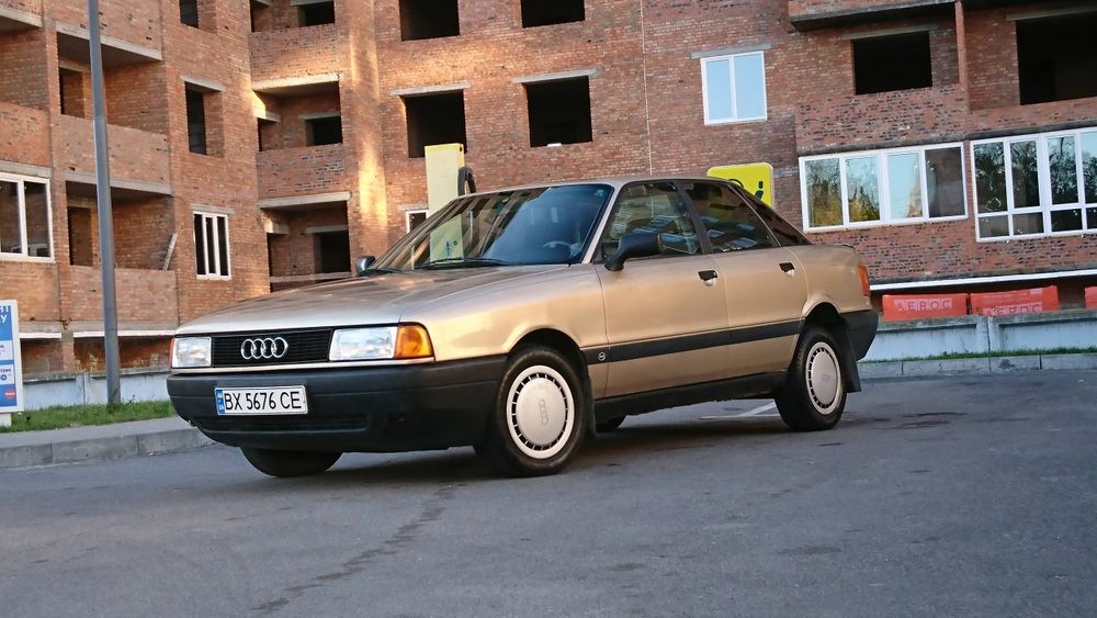 Продам ауді 80 1.8 газ