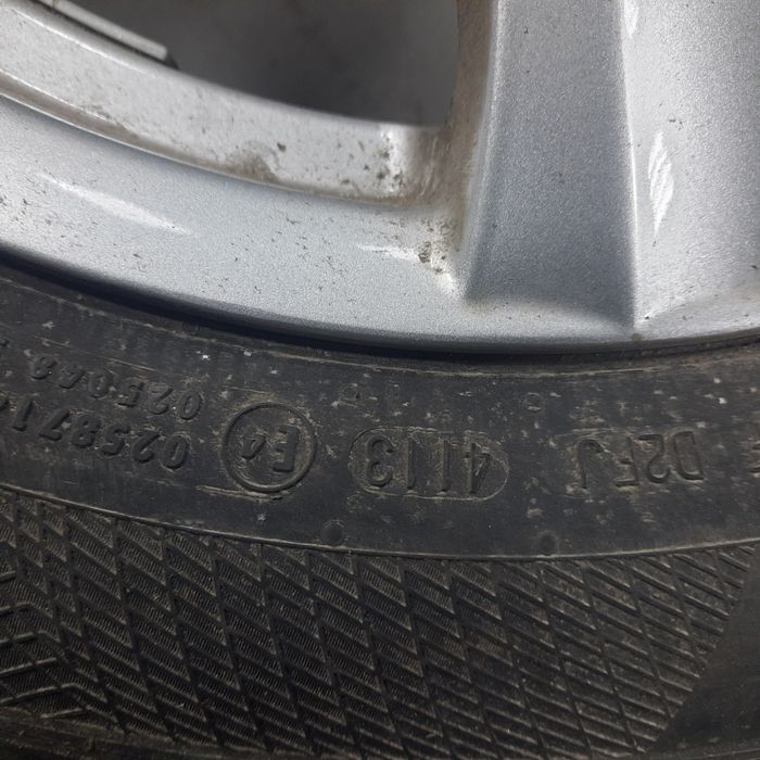 Шини континентальний 205/55R16