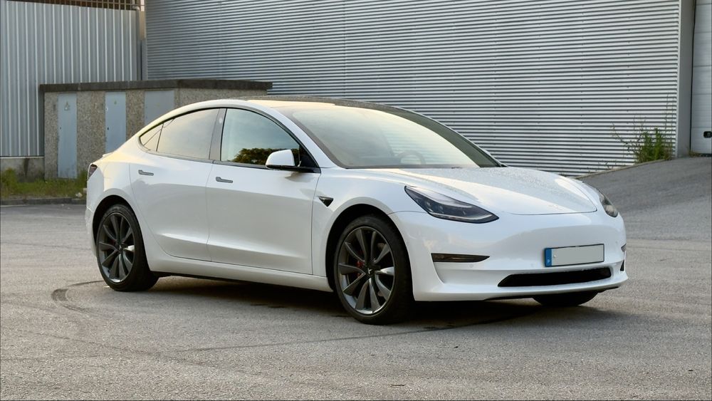 Tesla Model 3 Long Range Dual Motor 75 kWh